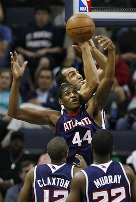 员都具备三 员都具备三