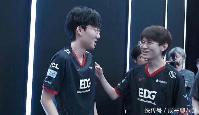 比赛时的他 比赛时的他