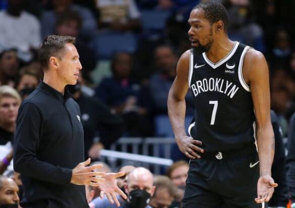 配合默契的 配合默契的