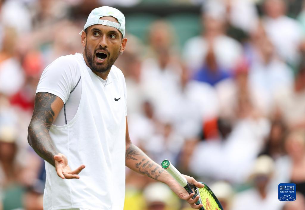 他频频出现 他频频出现